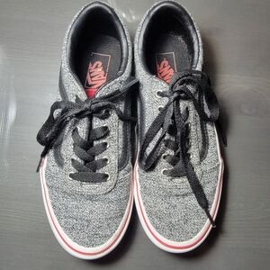 Vans Ward Textile Skate Shoes Youth Size 2 Black Gray White Red
